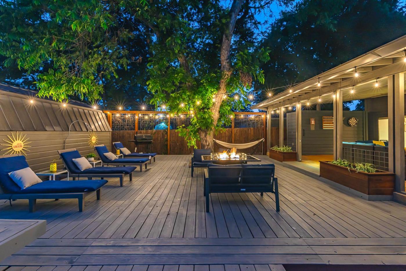Serene Pool & Firepit In Stunning Home By Airport San Antonio Exterior photo